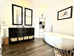 Highland Close (D19), Semi-Detached #553336001
